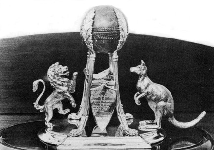 Arnold Warren Trophy